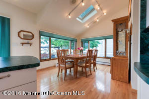 409 Elizabeth Ct