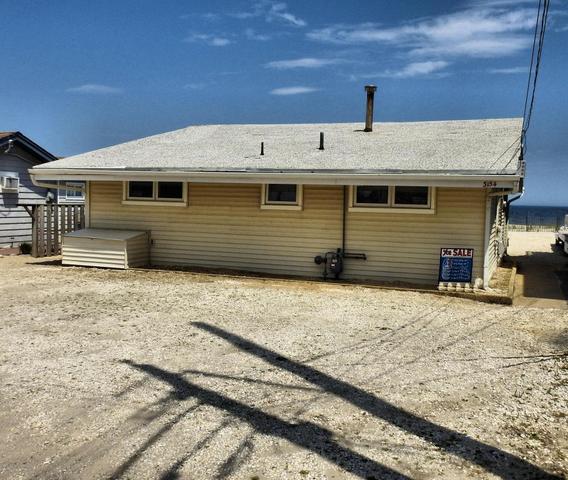 3411 Seaview Rd