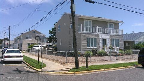 210 Princeton Ave