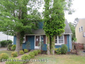 For Sale: 548 Oak Ter Point Pleasant Beach, NJ 08742