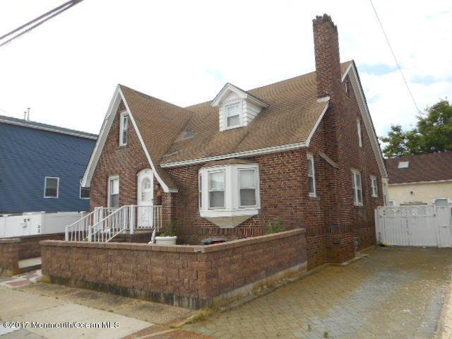 327 Webster Ave