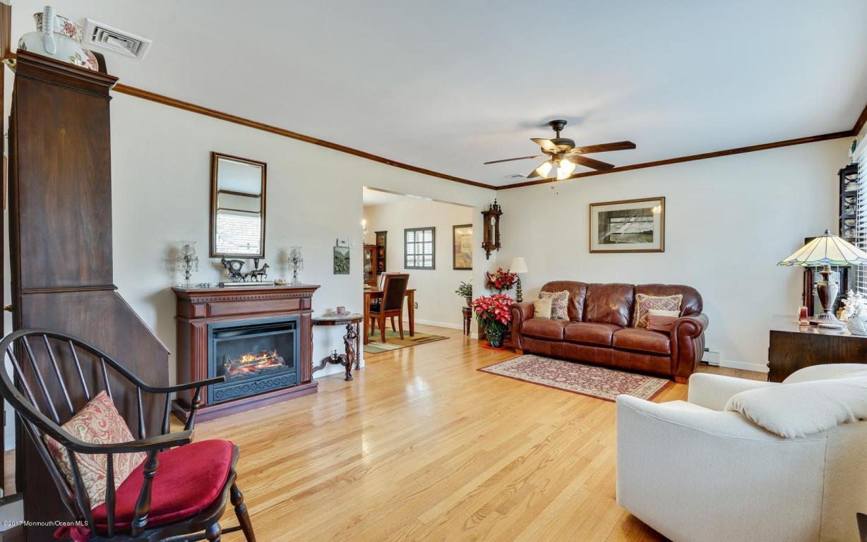 527 Alfred Ln
