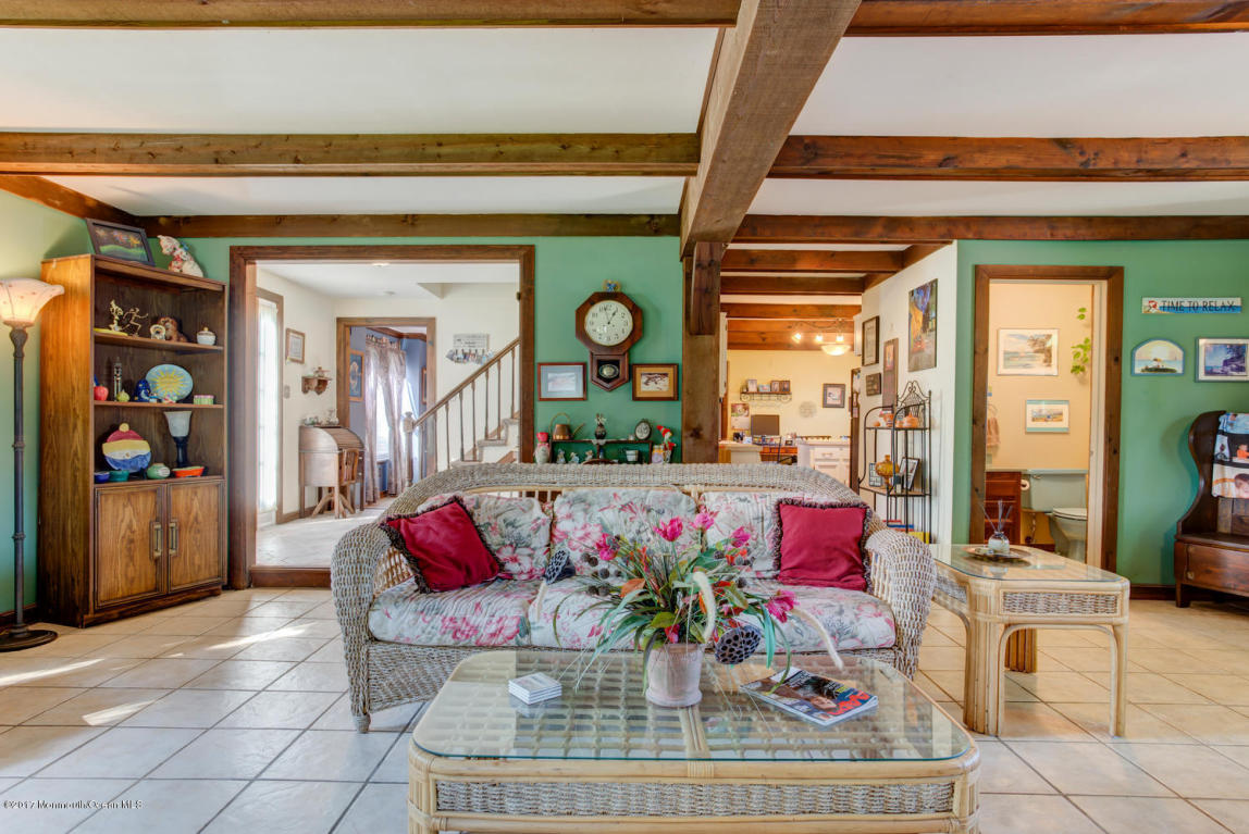 505 Delos Dr