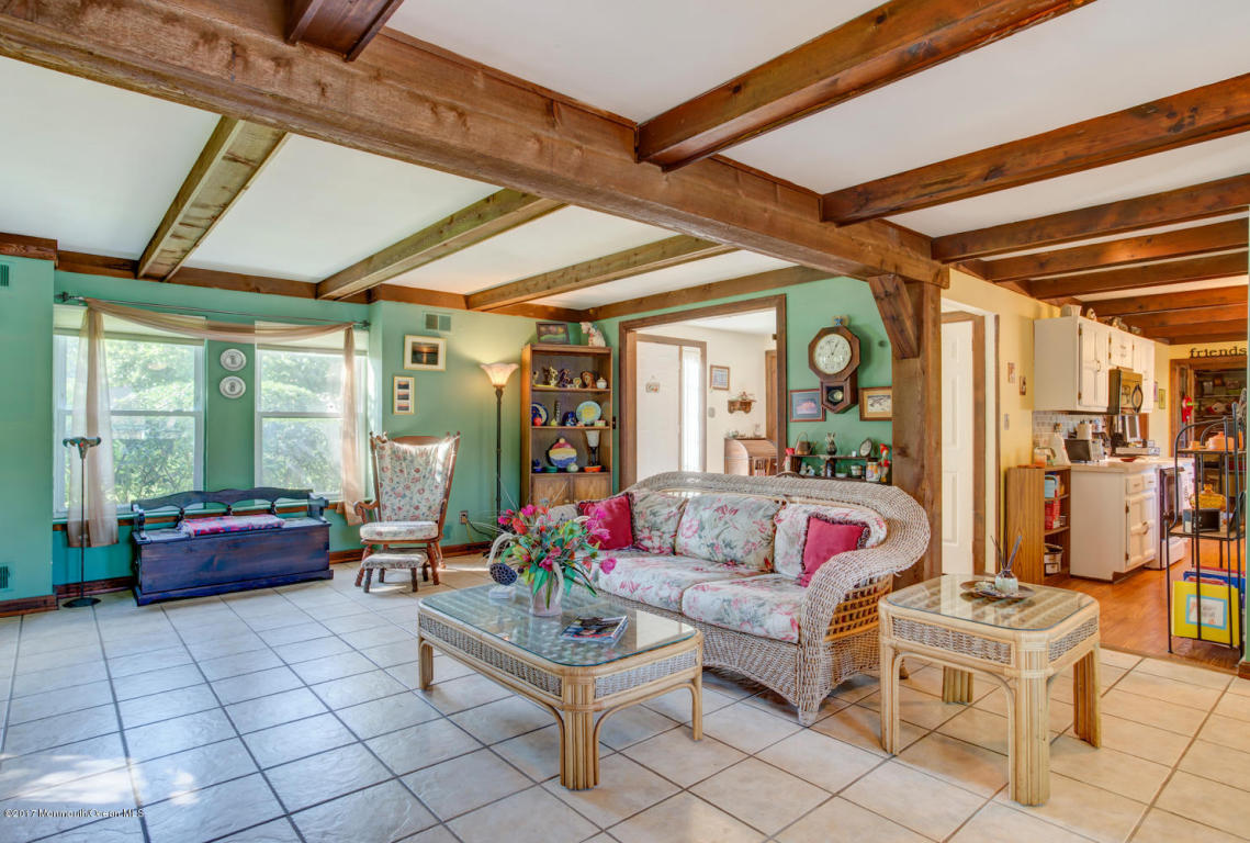 505 Delos Dr