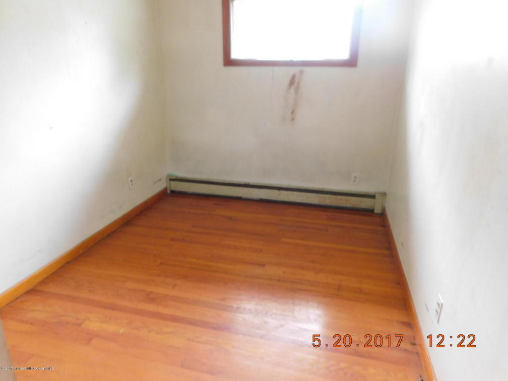 303 Sumner Ave #B8