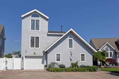 335 Maria Dr