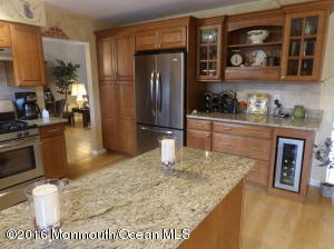 For Sale: 1407 Weeping Willow Ct Toms River, NJ 08753