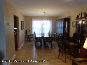 For Sale: 1407 Weeping Willow Ct Toms River, NJ 08753