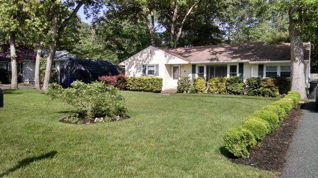 17 Cedarwood Dr