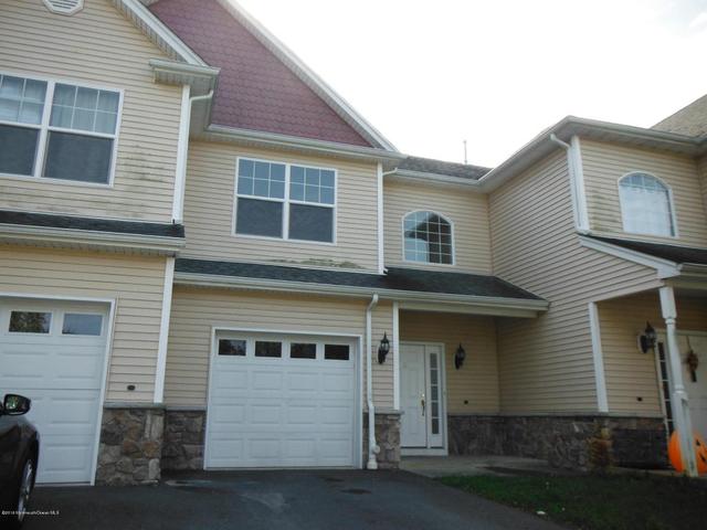 77 Circle Dr