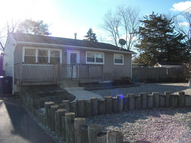 14 Walnut St #102