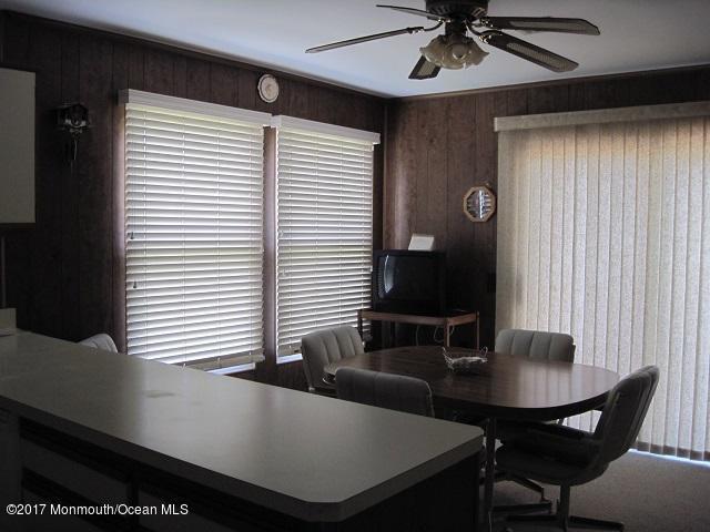 14 Walnut St #102