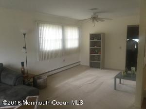 33 Fontana St