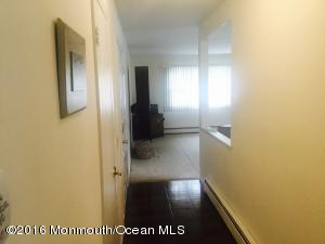 33 Fontana St