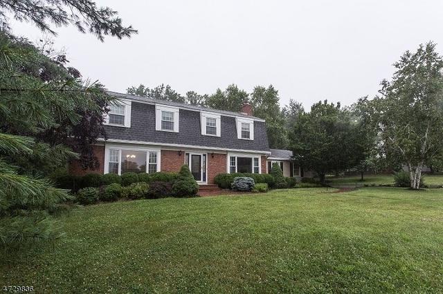 11 Wellington Dr