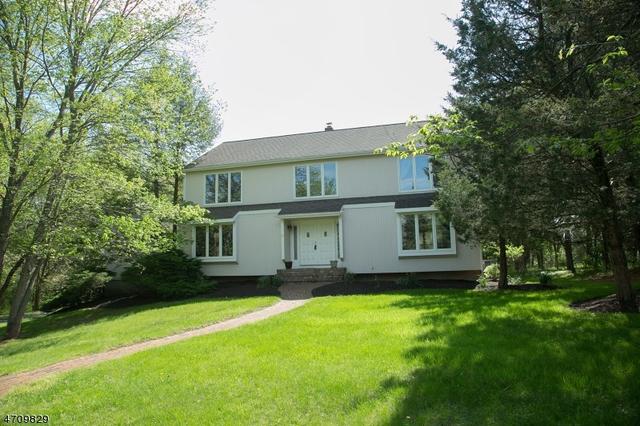 11 Wellington Dr