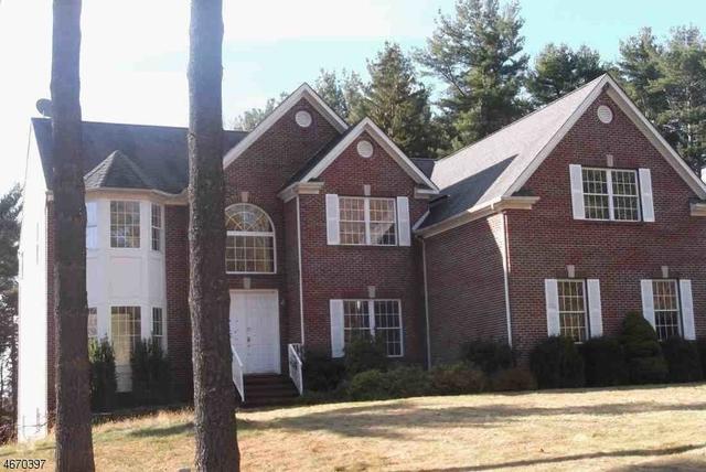 19 Spring Brook Dr
