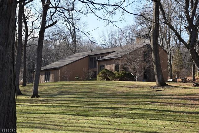 19 Spring Brook Dr