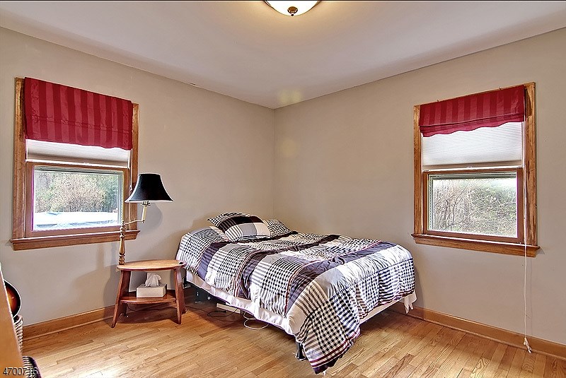 17 Terrace Ln