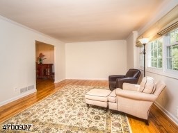 1266 Sherlin Dr