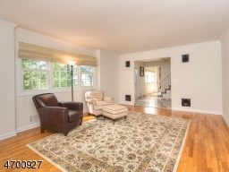 1266 Sherlin Dr