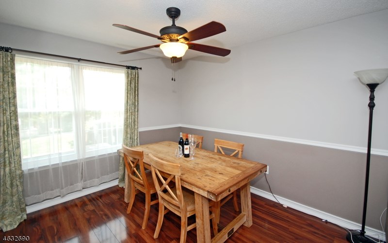 3206 Pinhorn Dr Bridgewater, NJ 08807