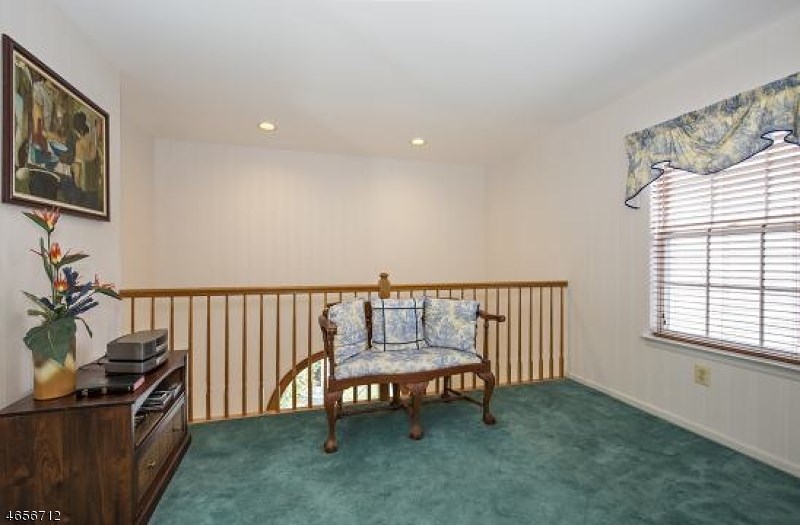 86 Whitehead Rd