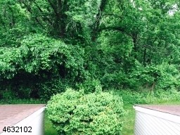 For Sale: 132 Overlook Dr Clinton, NJ 08809