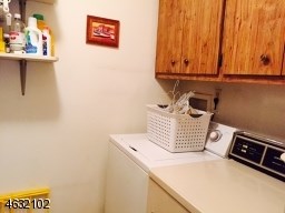 For Sale: 132 Overlook Dr Clinton, NJ 08809