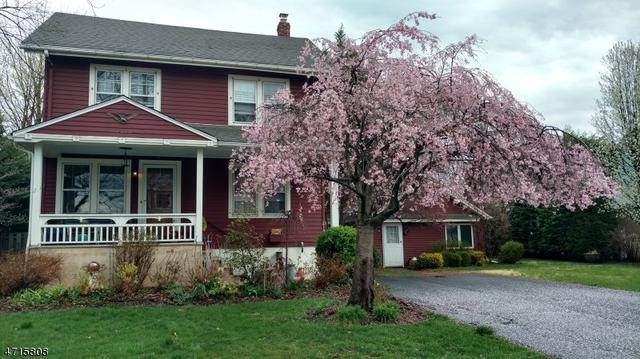 257 Maple Ave