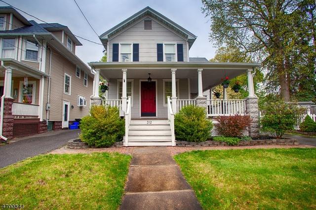 257 Maple Ave