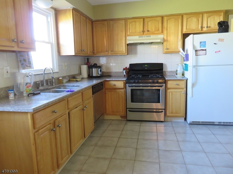 432 Midland Ave
