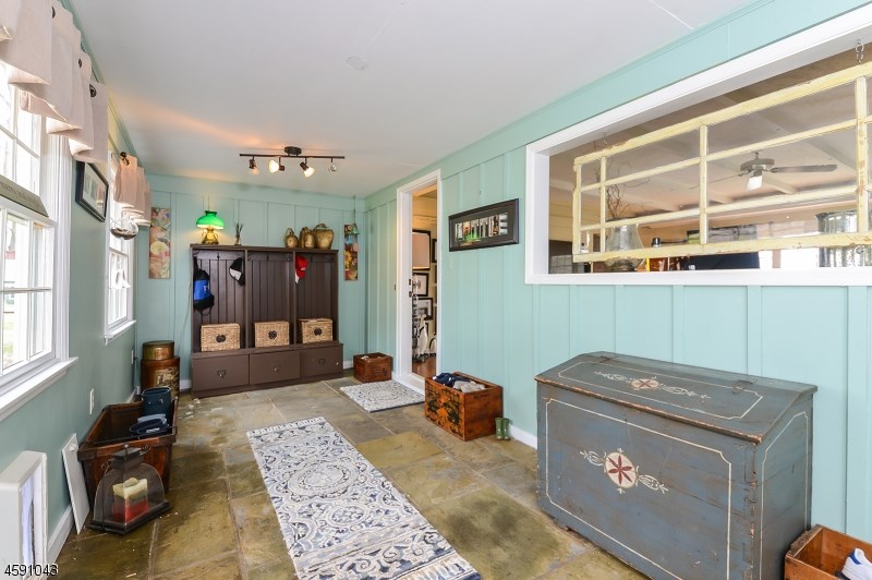 1 Pegg Rd