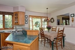 8 Scarlet Oak Rd