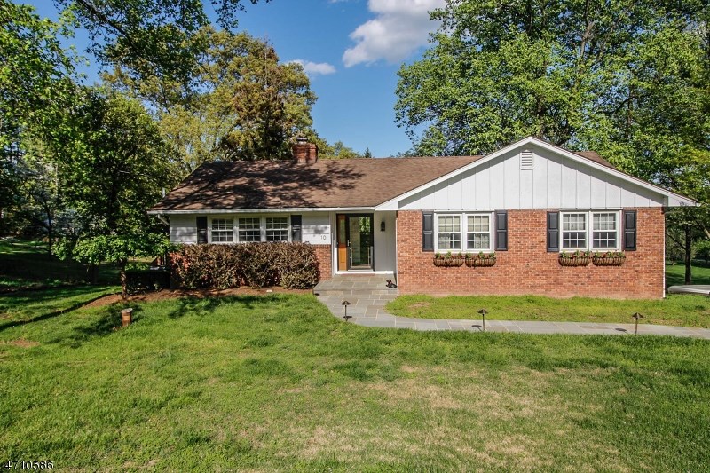 4 Kentworth Ct