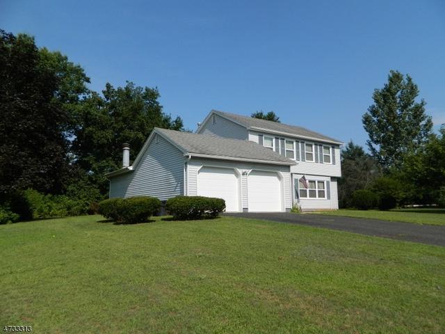 2 Fir Ct