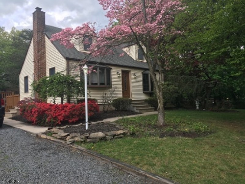 102 Kendall Rd