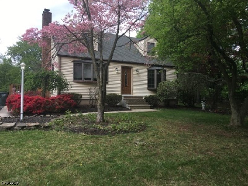 102 Kendall Rd