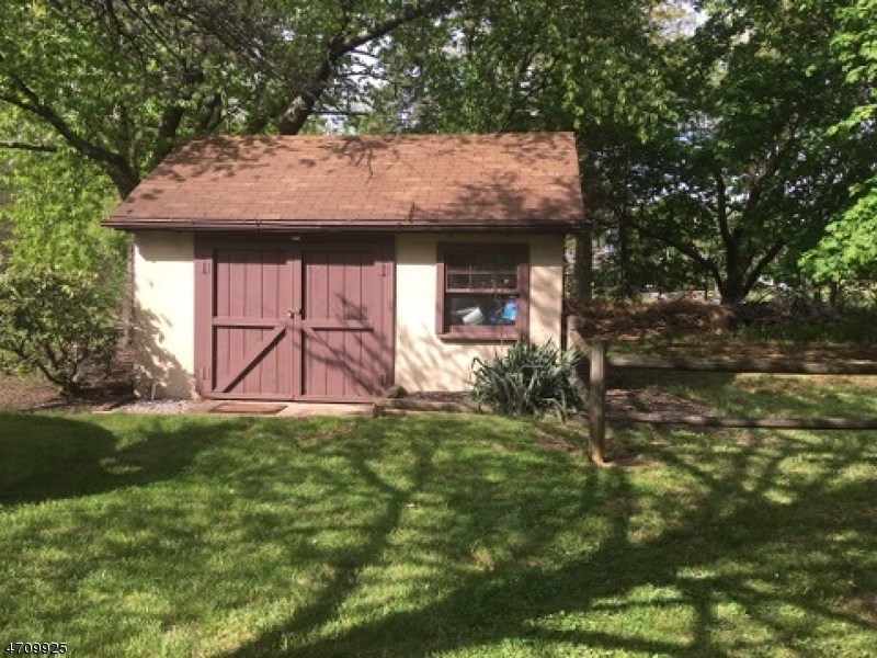 102 Kendall Rd