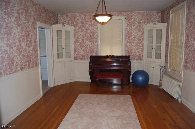 502 Charlestown Rd