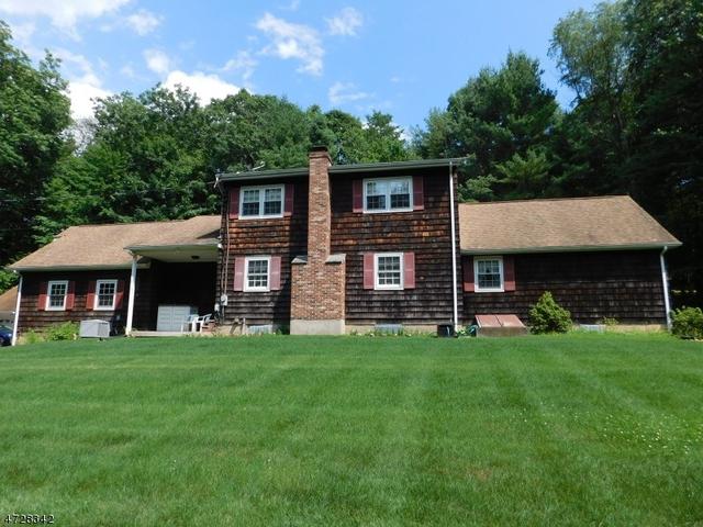 38 Mount Lebanon Rd