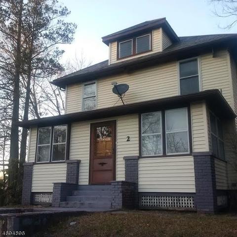 43 E Stewart St
