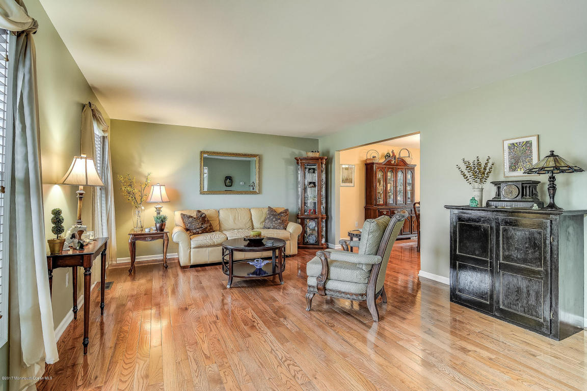 14 Christina Ave
