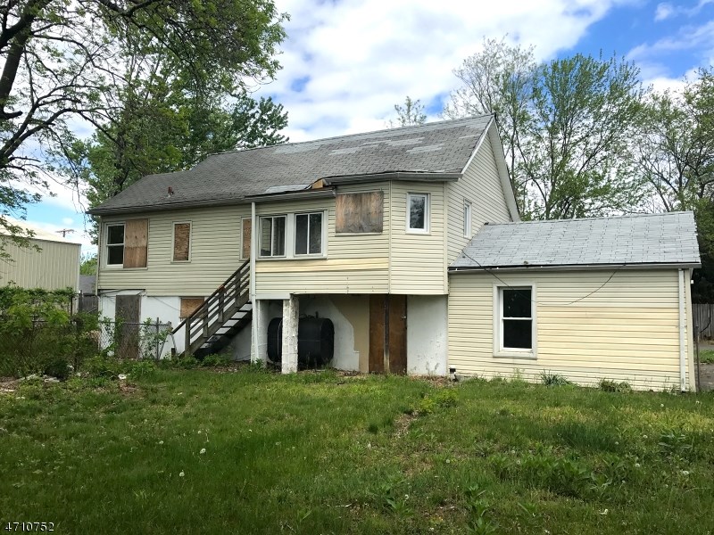 55 Ron Rd