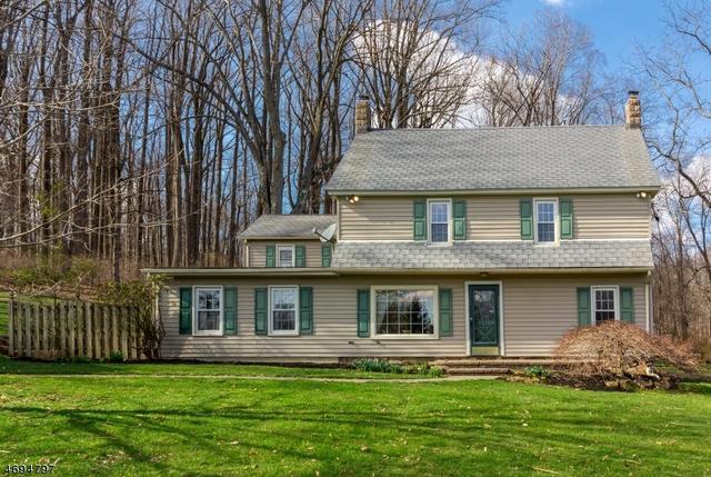 11 Mountain Rd