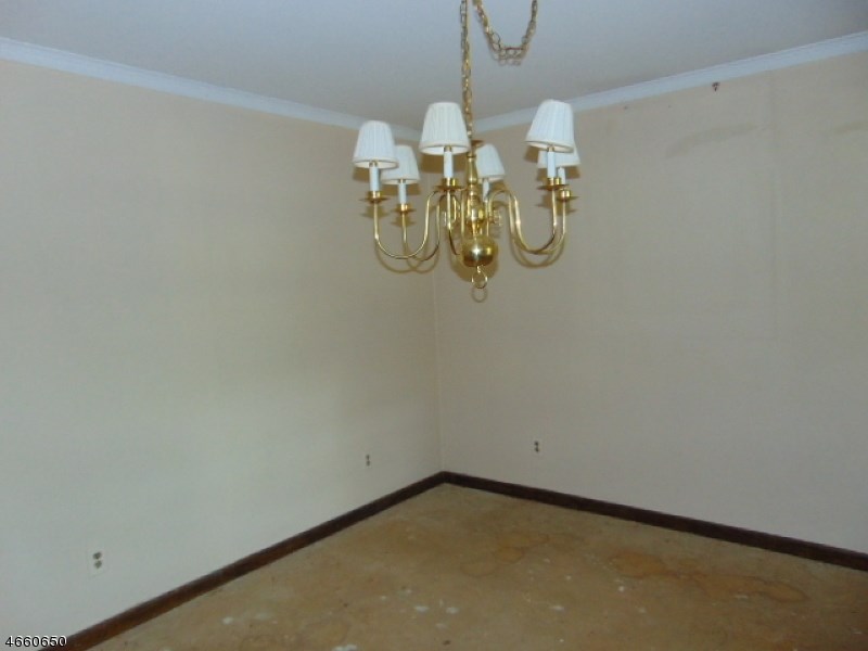 21 Old Mountain Rd