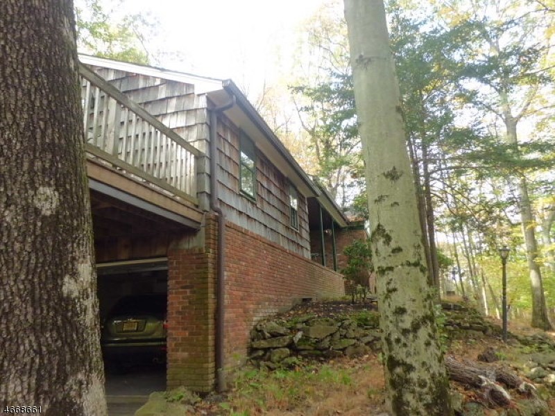 1 Winterwood Rd