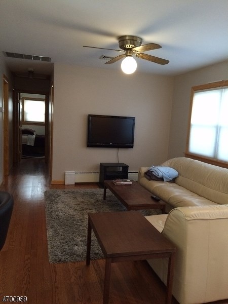 1113 Roosevelt Ave