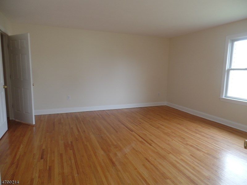 7 Cooper St