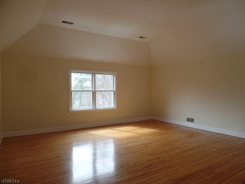 7 Cooper St